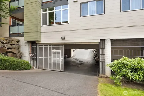 9710 5th Avenue NE Seattle WA 98115