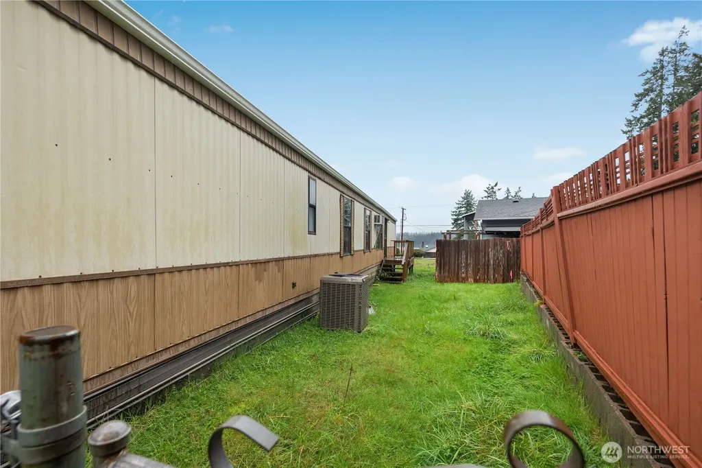 9823 Whitecap Drive NW Olympia WA 98502