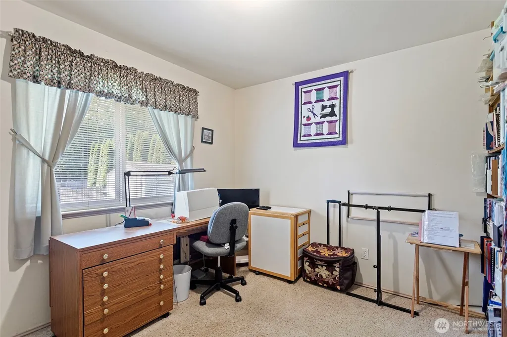 2324 Steamboat Loop E Port Orchard WA 98366