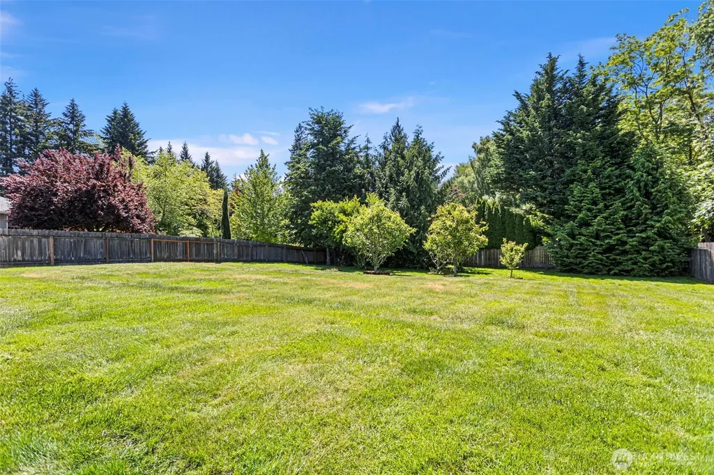 2324 Steamboat Loop E Port Orchard WA 98366
