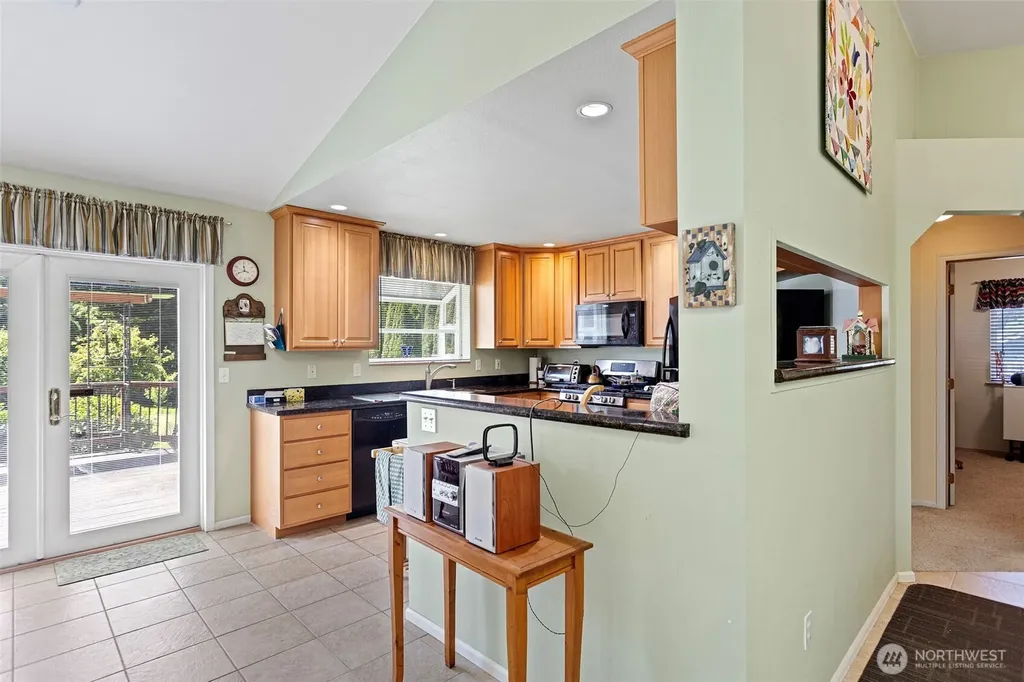 2324 Steamboat Loop E Port Orchard WA 98366