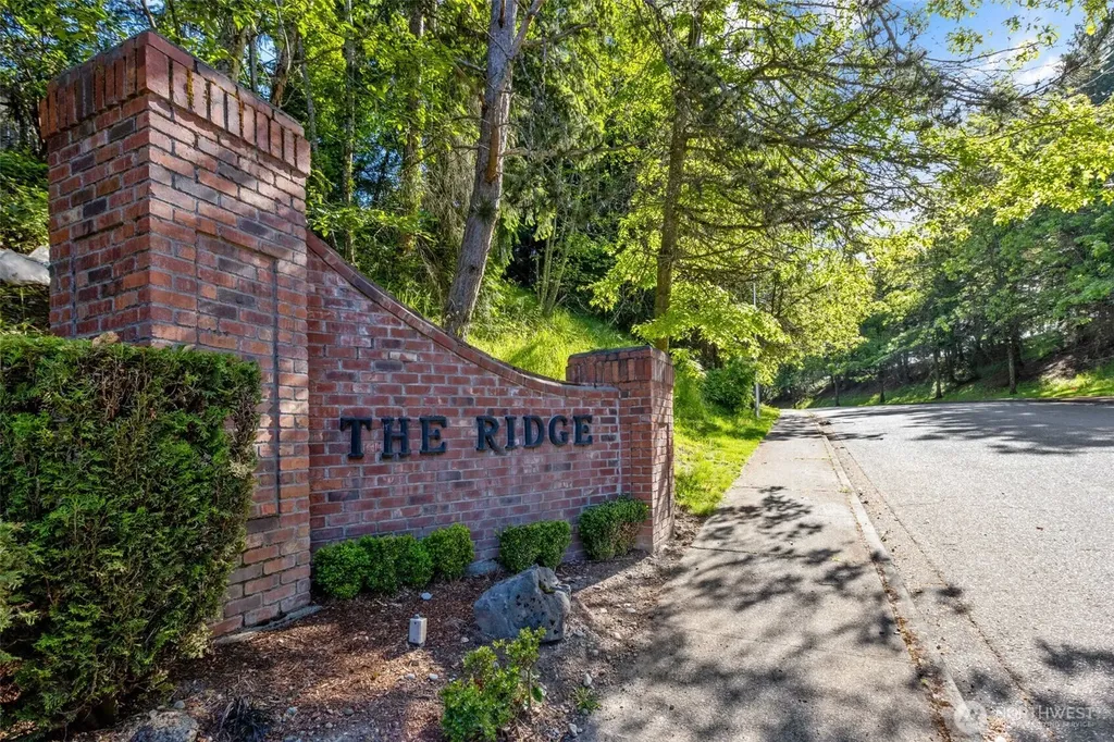 408 SW 336th Court Federal Way WA 98023