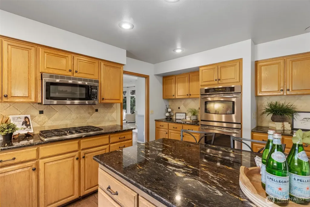 408 SW 336th Court Federal Way WA 98023