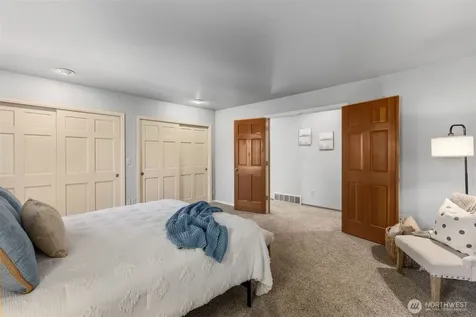 408 SW 336th Court Federal Way WA 98023