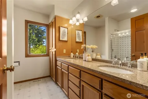 408 SW 336th Court Federal Way WA 98023