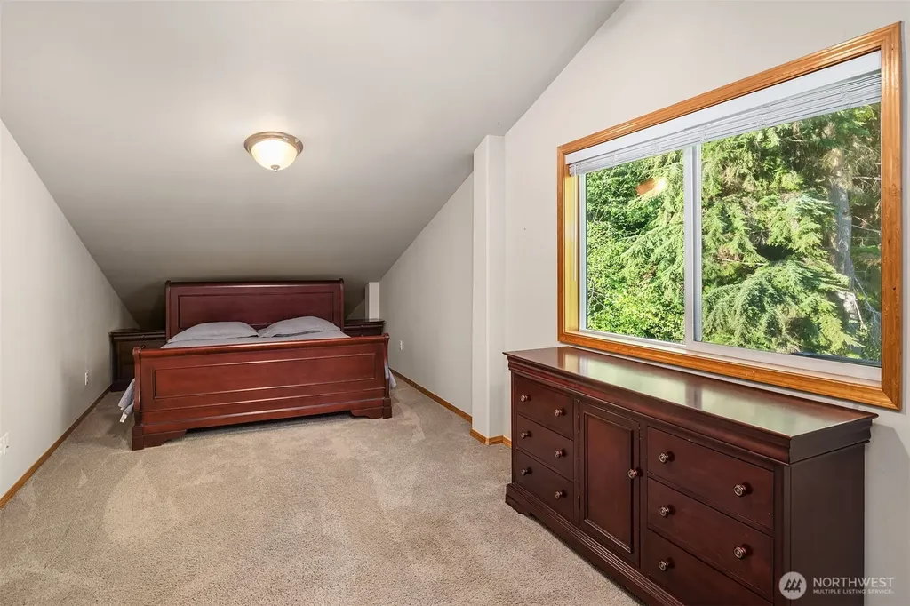 11712 84th Street NE Lake Stevens WA 98258