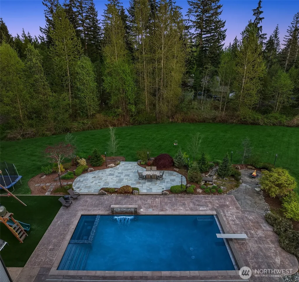 11712 84th Street NE Lake Stevens WA 98258