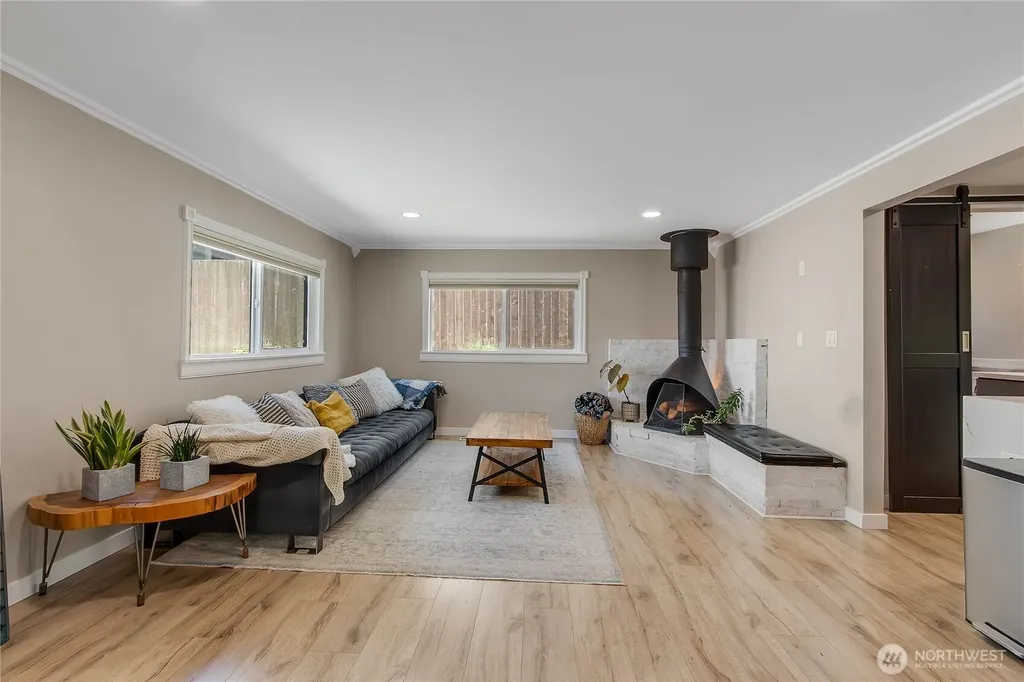 1314 S Madison Tacoma WA 98405