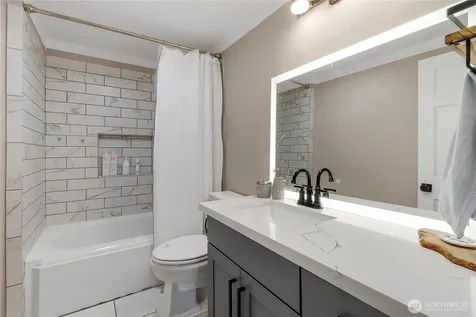 1314 S Madison Tacoma WA 98405