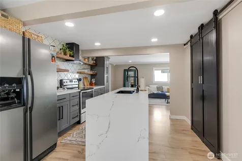1314 S Madison Tacoma WA 98405