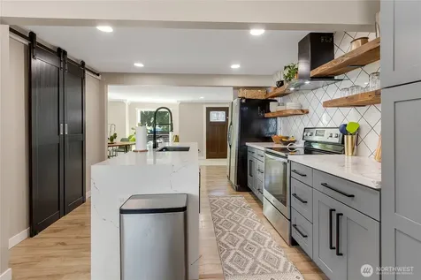 1314 S Madison Tacoma WA 98405