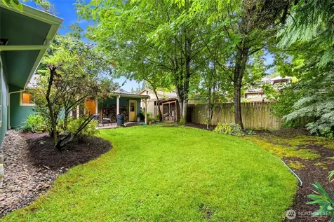 8421 6th Ave SW Seattle WA 98106