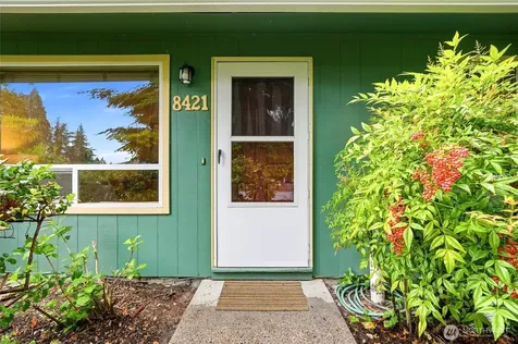 8421 6th Ave SW Seattle WA 98106