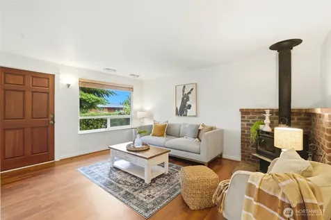 8421 6th Ave SW Seattle WA 98106