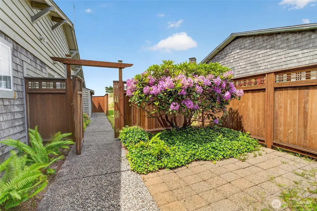 31617 G Street Ocean Park WA 98640