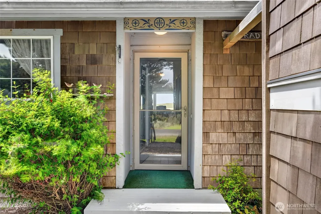 31617 G Street Ocean Park WA 98640