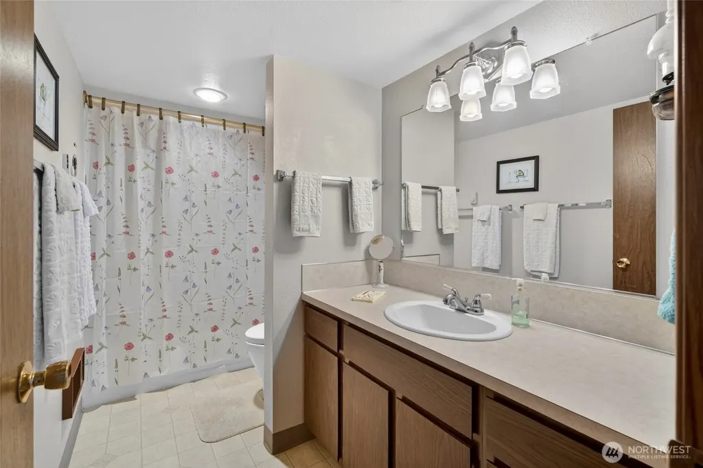 31617 G Street Ocean Park WA 98640