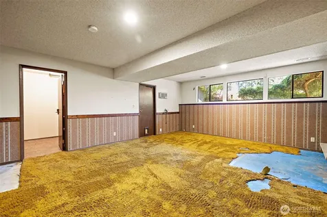 145 Big Bear Place NW Issaquah WA 98027