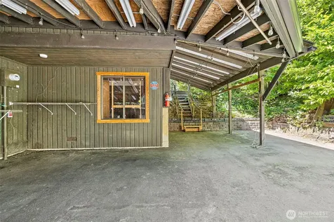 145 Big Bear Place NW Issaquah WA 98027