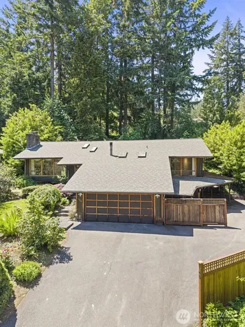 145 Big Bear Place NW Issaquah WA 98027