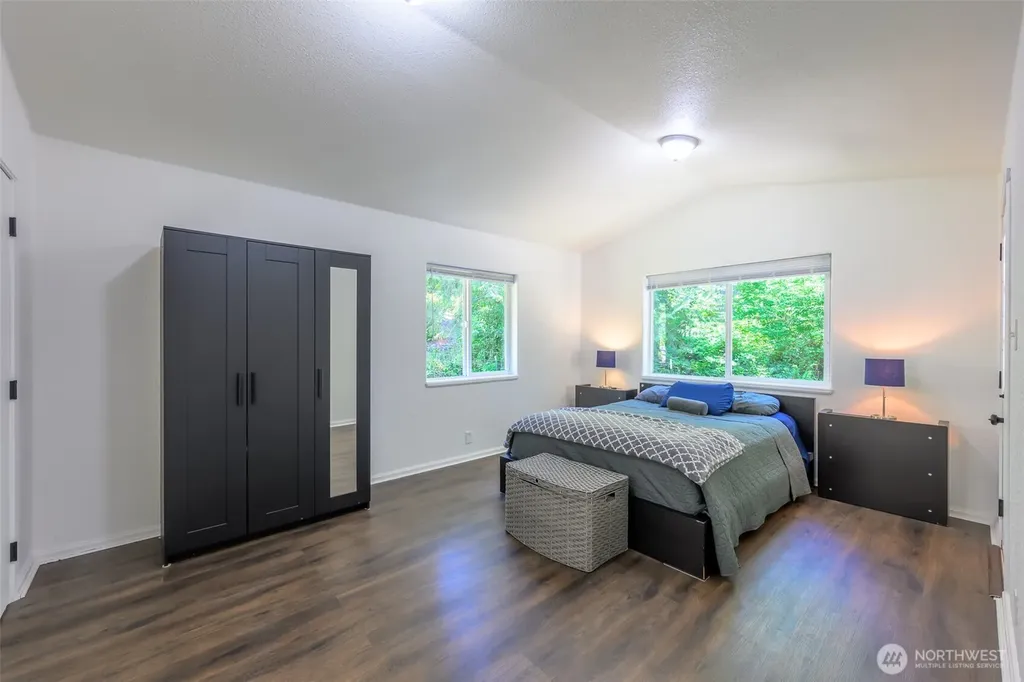 19290 E State Route 106 Belfair WA 98528