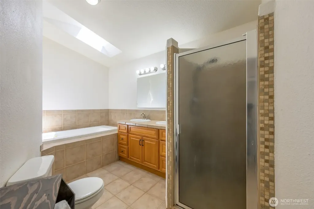 19290 E State Route 106 Belfair WA 98528