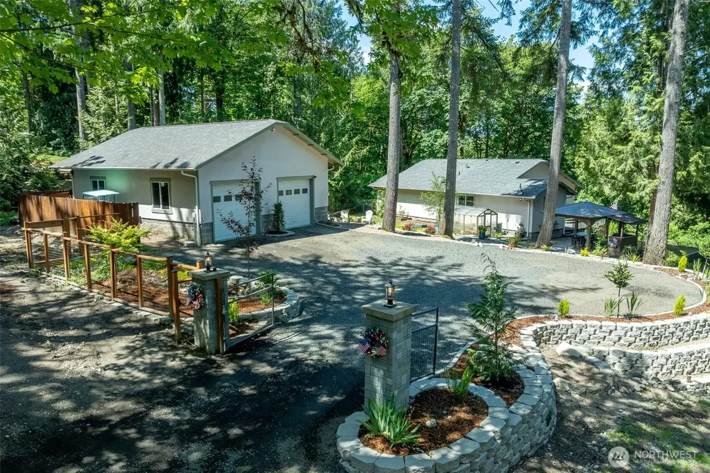 19290 E State Route 106 Belfair WA 98528
