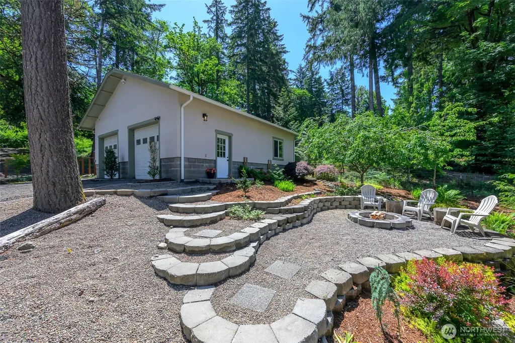 19290 E State Route 106 Belfair WA 98528