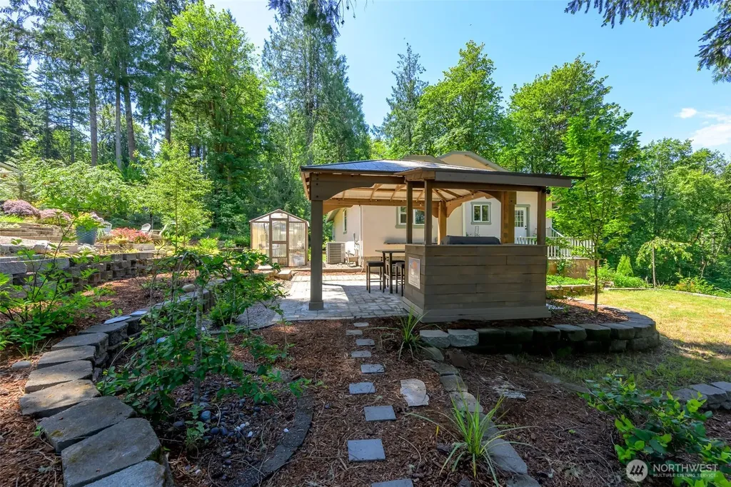 19290 E State Route 106 Belfair WA 98528