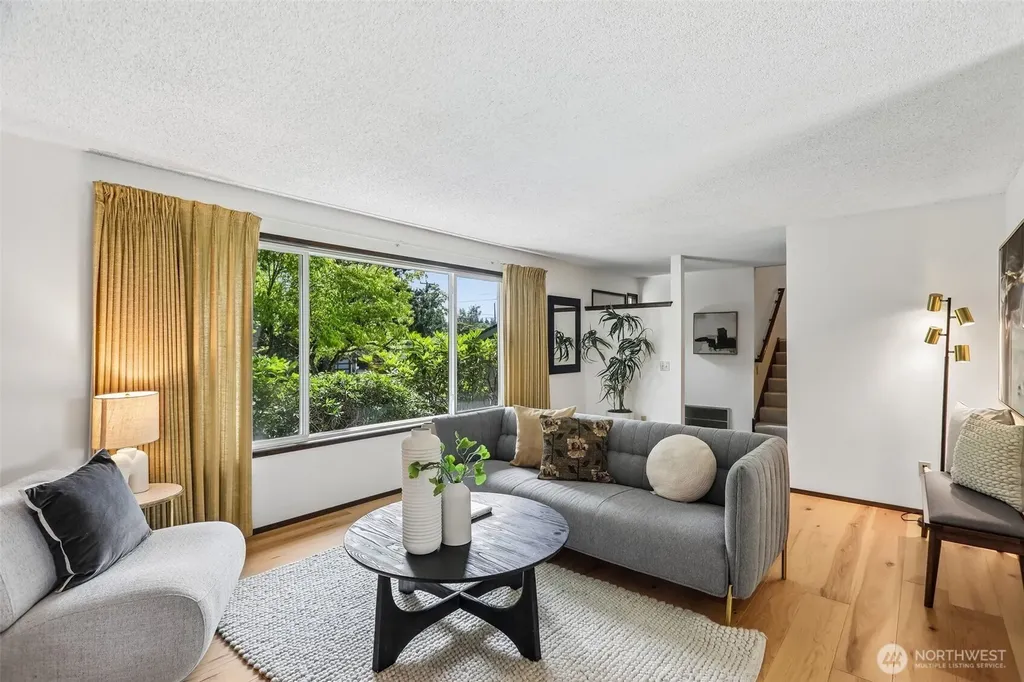 7509 42nd Avenue NE Seattle WA 98115