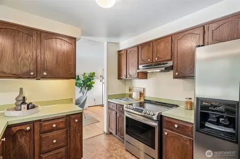 7509 42nd Avenue NE Seattle WA 98115