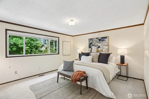 7509 42nd Avenue NE Seattle WA 98115