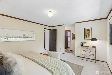7509 42nd Avenue NE Seattle WA 98115