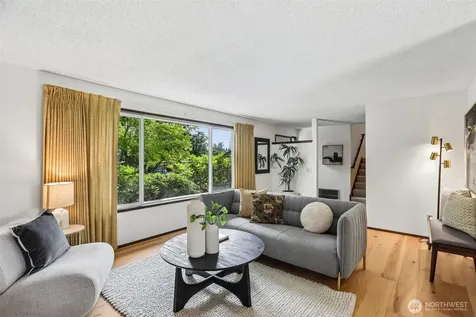 7509 42nd Avenue NE Seattle WA 98115