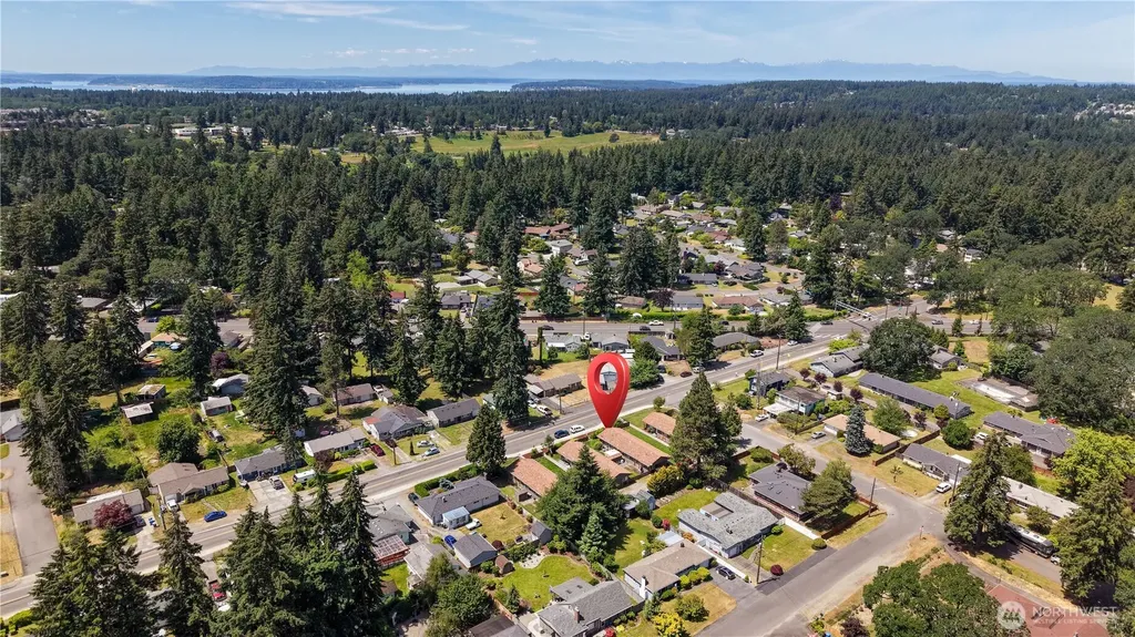 8303 John Dower Road SW Lakewood WA 98499