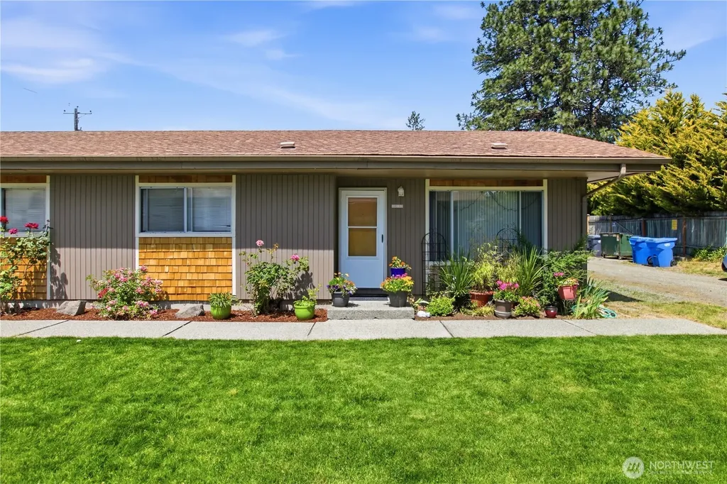 8303 John Dower Road SW Lakewood WA 98499