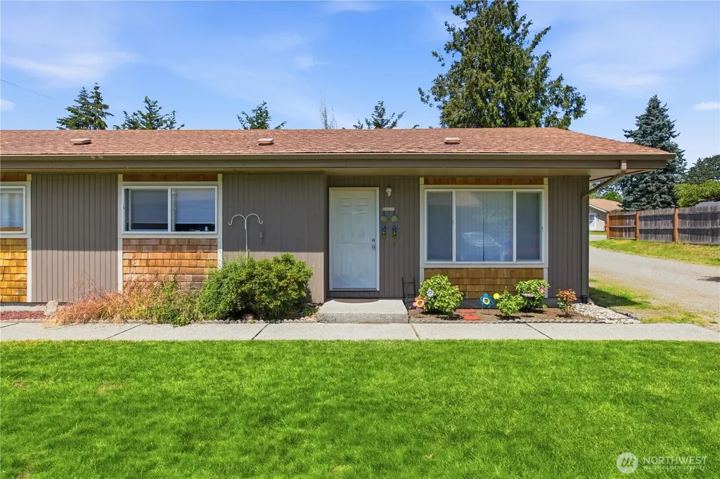 8303 John Dower Road SW Lakewood WA 98499