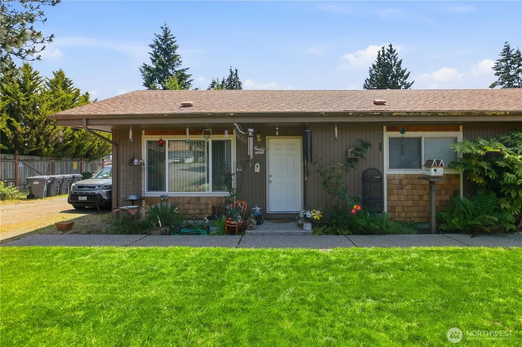 8303 John Dower Road SW Lakewood WA 98499