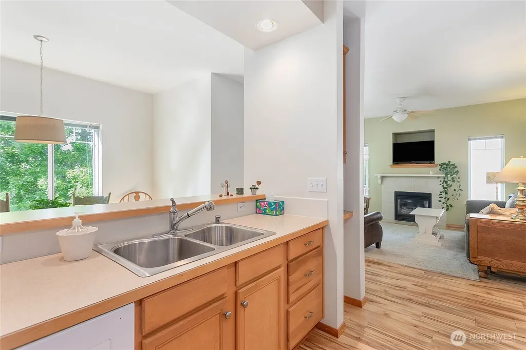 4614 Celia Way Bellingham WA 98226