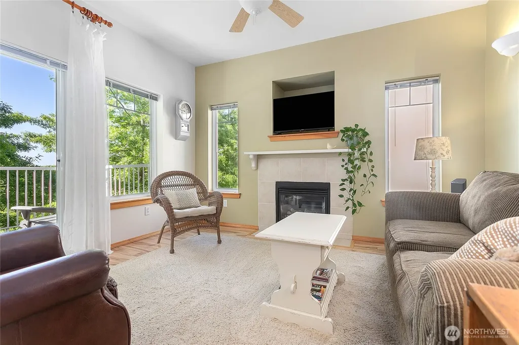 4614 Celia Way Bellingham WA 98226