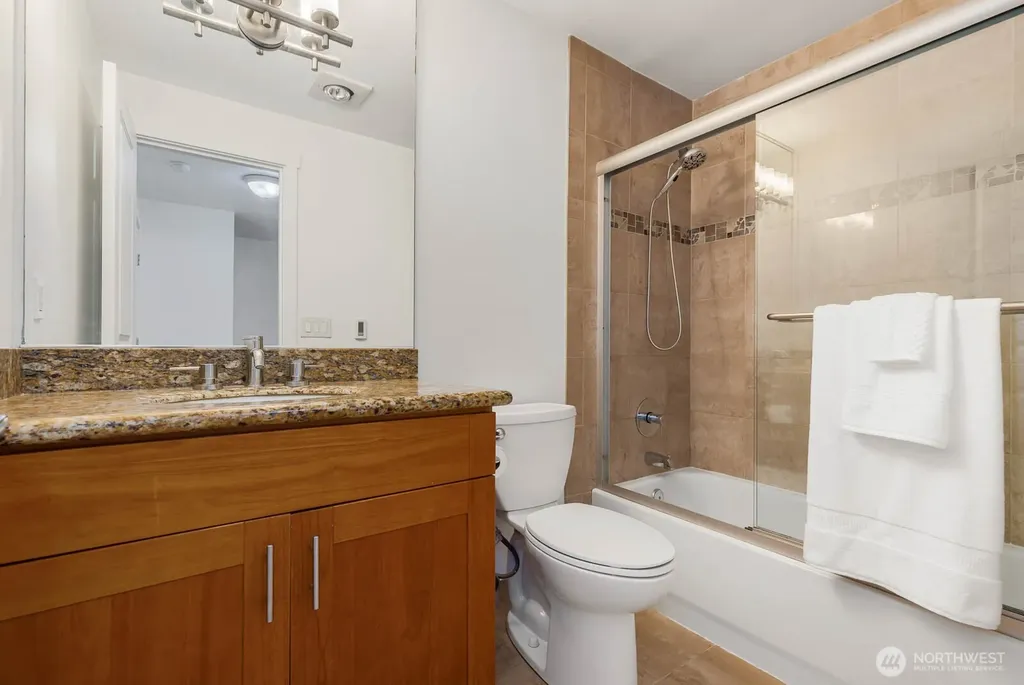 8503 Bowdoin Way Edmonds WA 98026