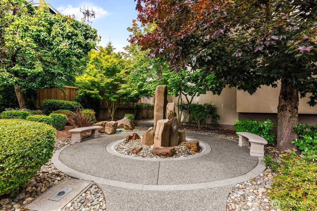 8503 Bowdoin Way Edmonds WA 98026