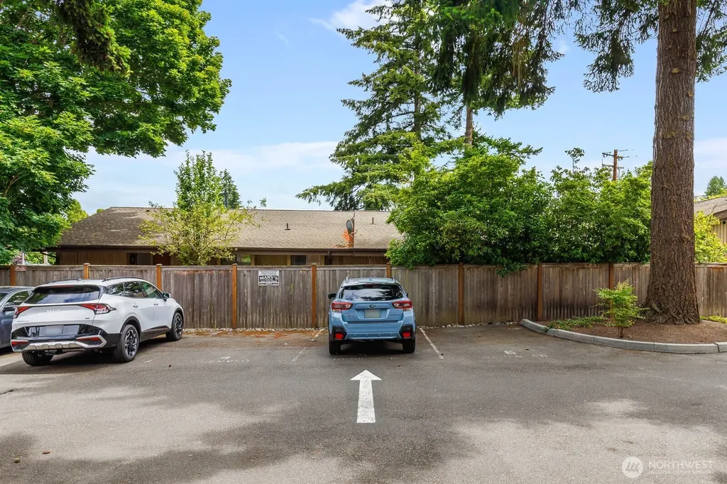 8503 Bowdoin Way Edmonds WA 98026