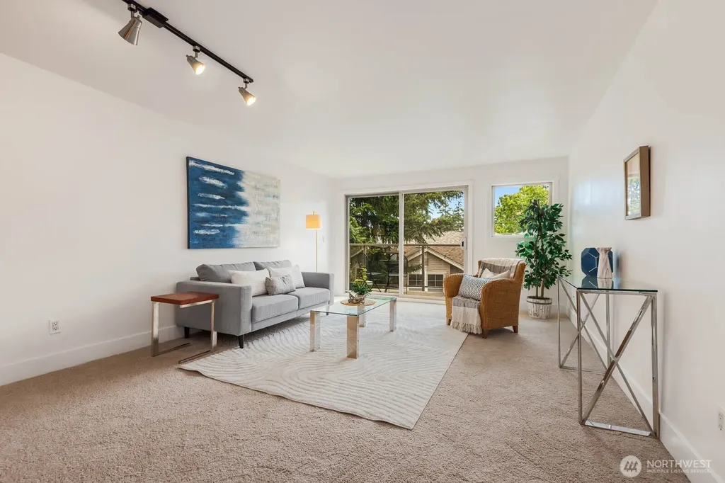 8503 Bowdoin Way Edmonds WA 98026