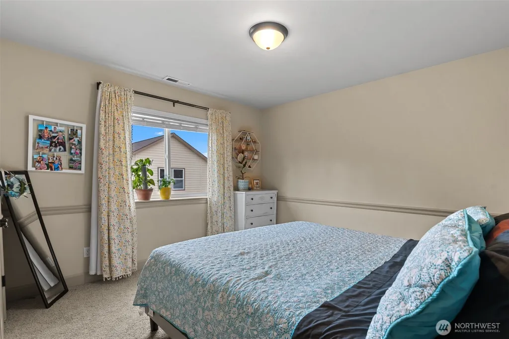 104 35th Street NW East Wenatchee WA 98802