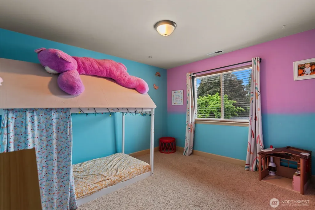 104 35th Street NW East Wenatchee WA 98802