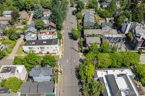 601 21st Avenue Seattle WA 98122