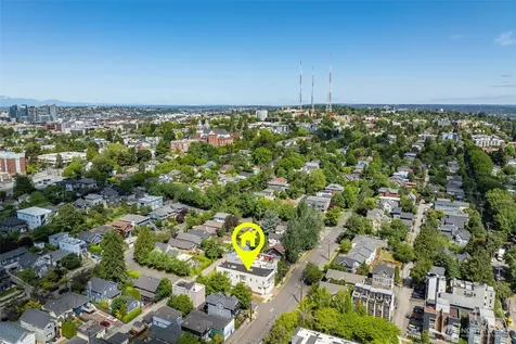 601 21st Avenue Seattle WA 98122