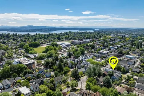 601 21st Avenue Seattle WA 98122