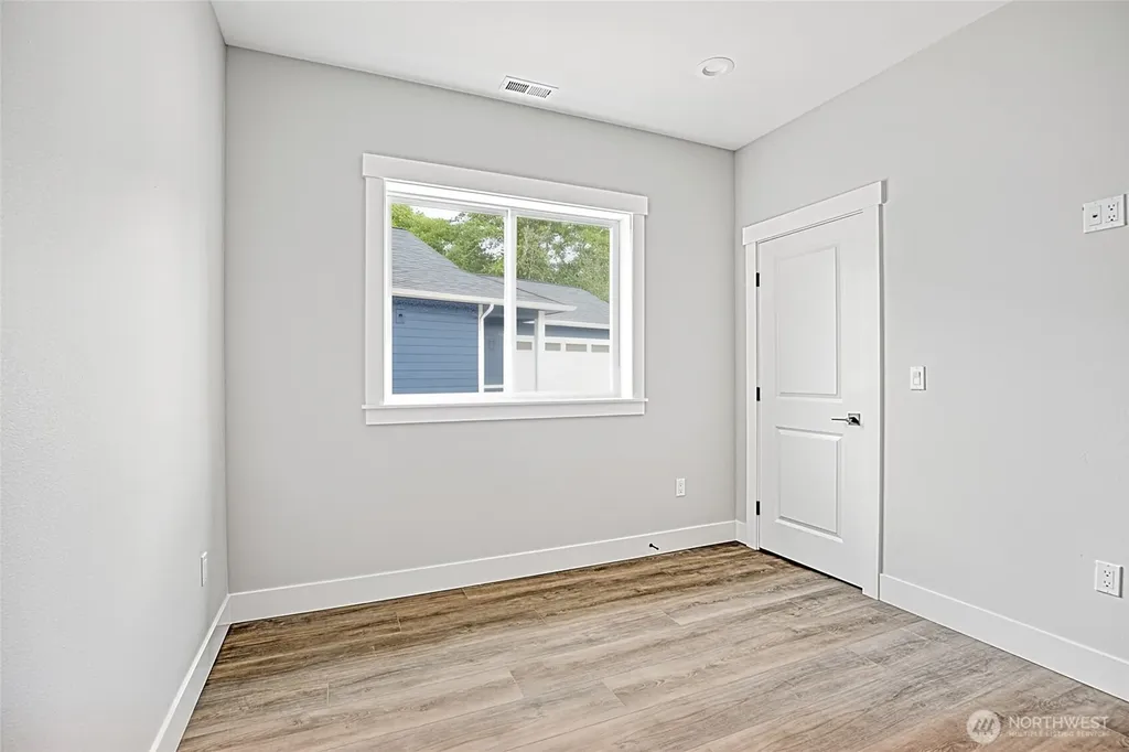 647 Skamokawa Court SE Ocean Shores WA 98569